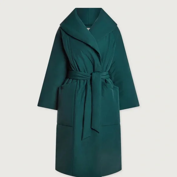 Varley Ana Long Wrap Puffer Coat — Coniser color— NWT — S/M - Picture 2 of 14
